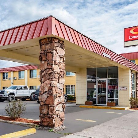 Econo Lodge Prineville Exterior photo